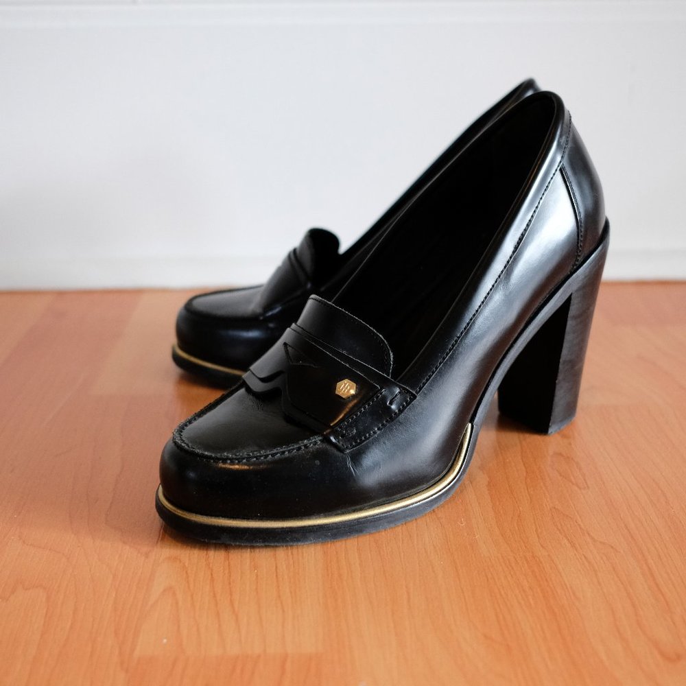 TOMMY HILFIGER, SIZE 9, BROWN LOAFER PUMPS